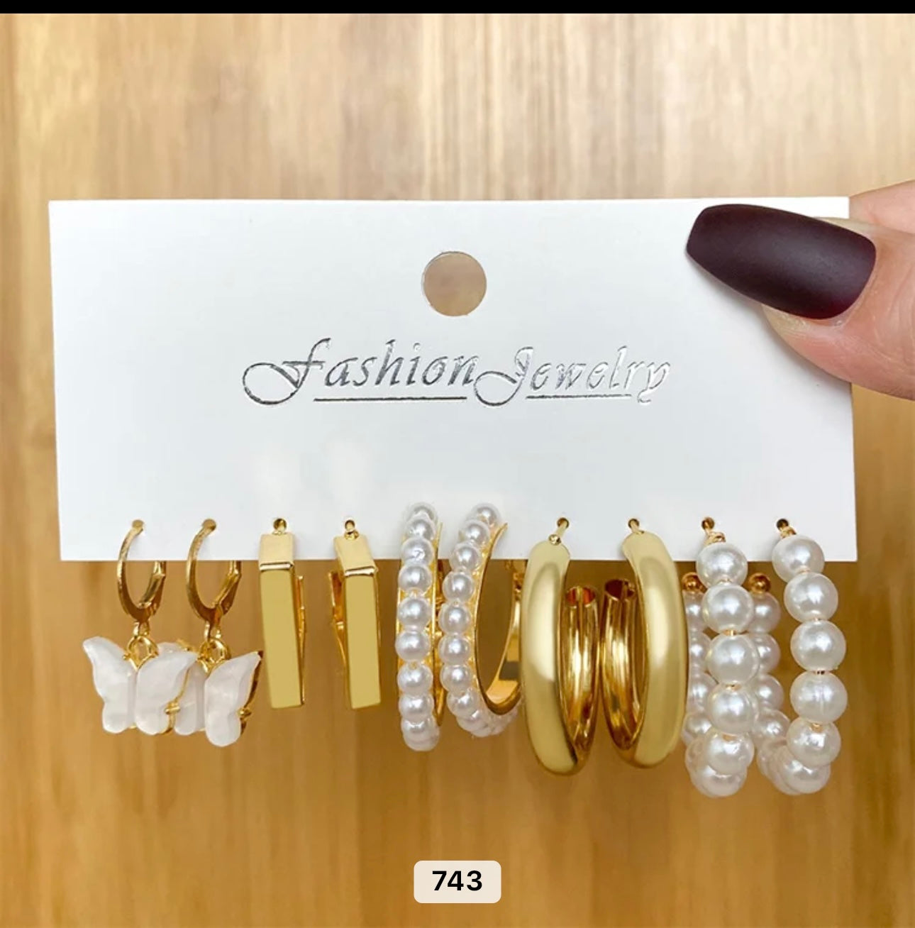 Earrings sets