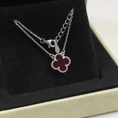 Silver shell clover necklace