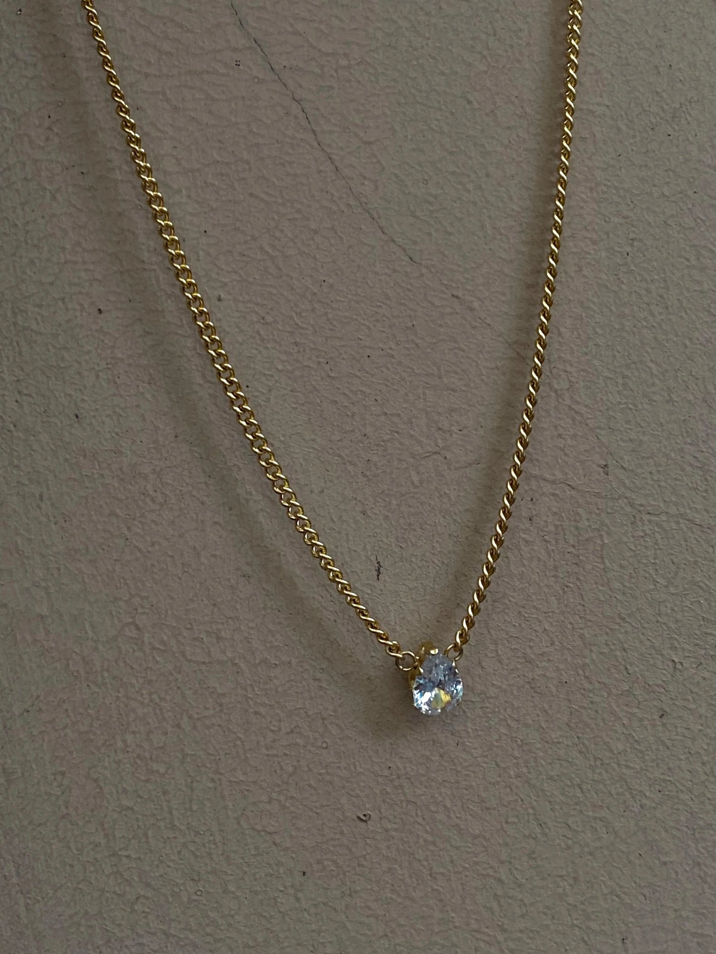 Teardrop necklace