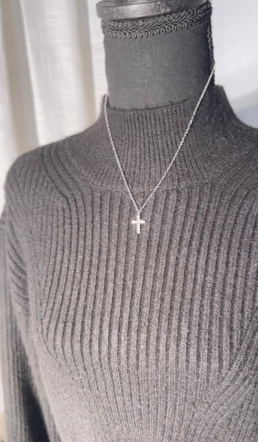 Dainty cross necklace