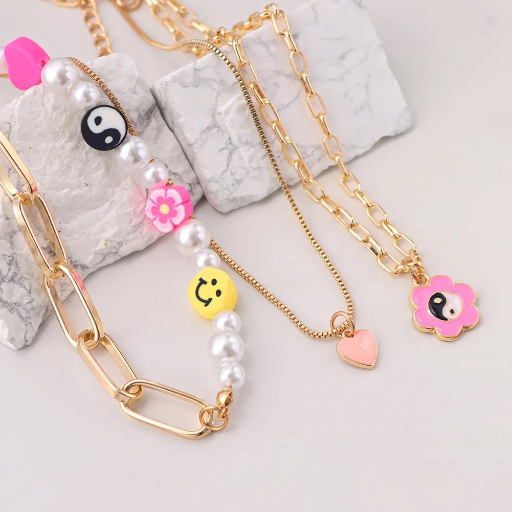 Happy girl necklace set