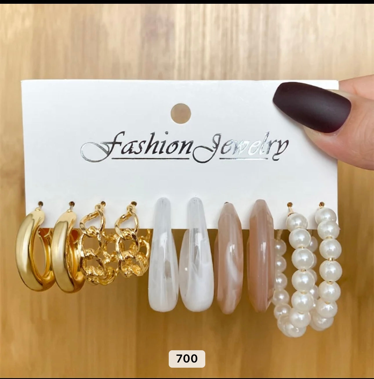 Earrings sets