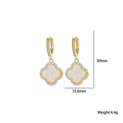 Charming earrings