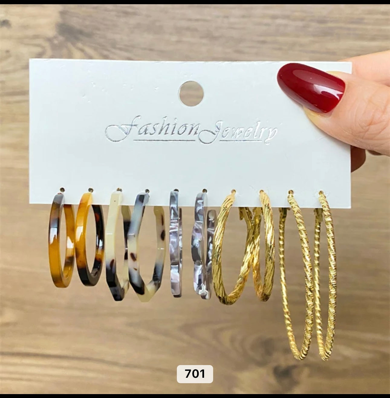 Earrings sets