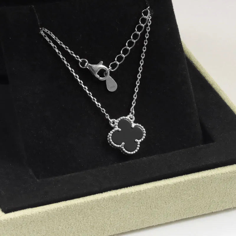 Silver shell clover necklace