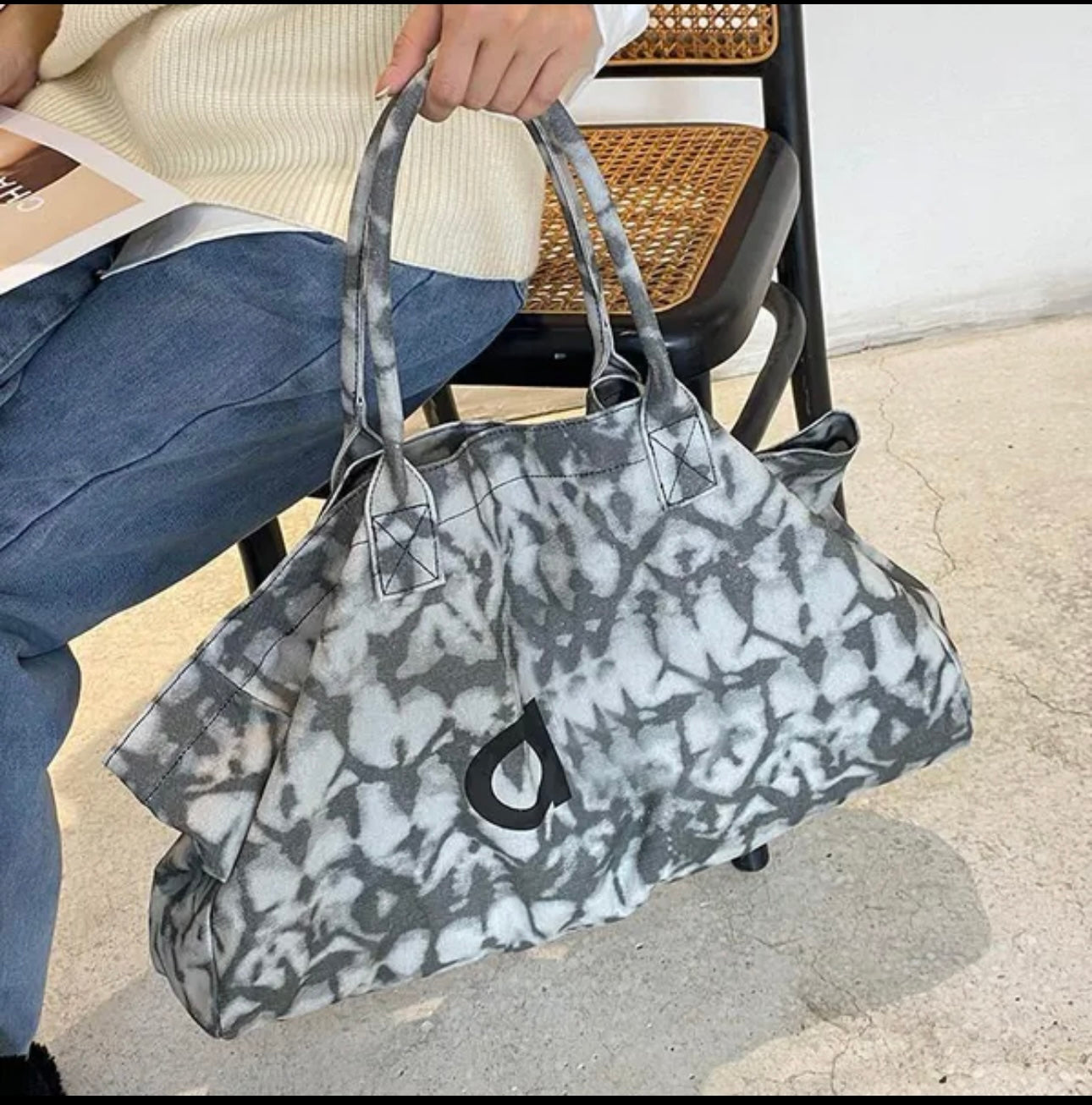 Iconic bag