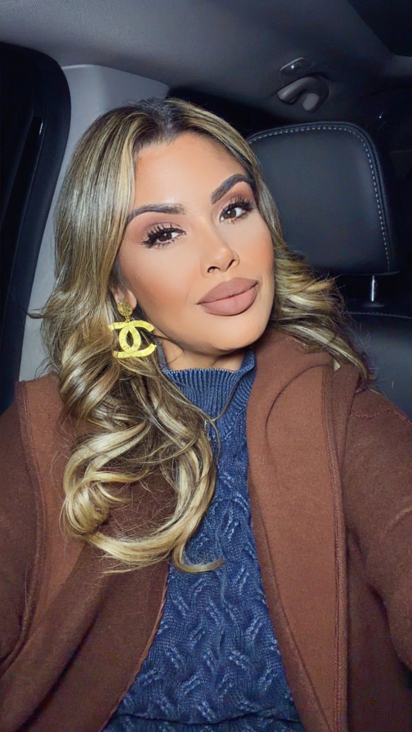 C beauty earrings